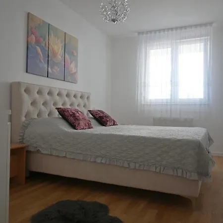 Set Apartment Apartman